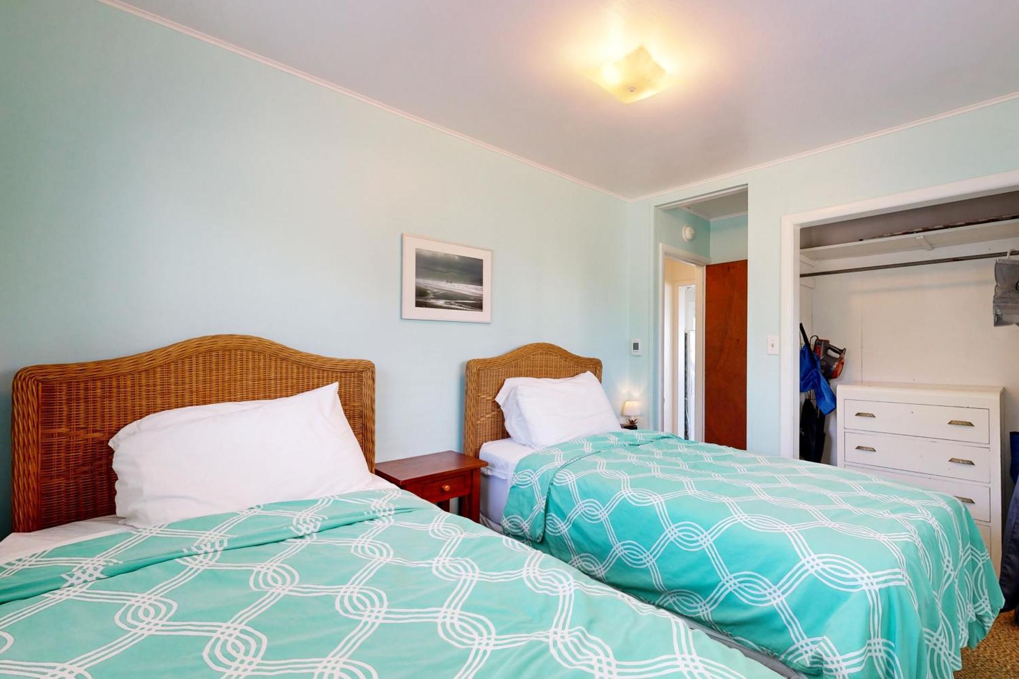 Breakers Cottage Rockaway Beach Exterior photo